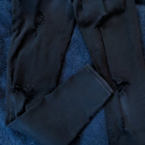 Jeans - Picture 2 of 3